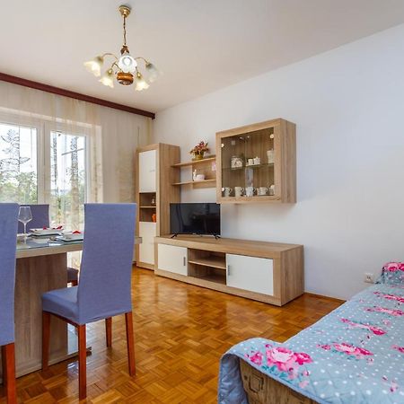 Apartment Dragica Đảo Krk Ngoại thất bức ảnh