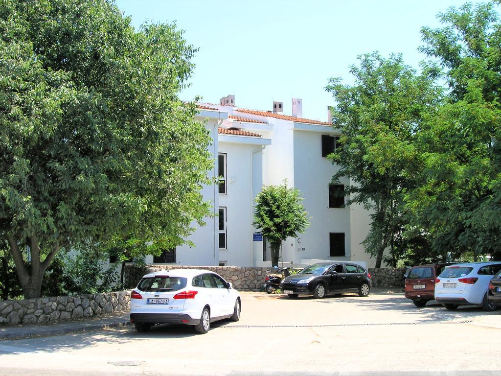 Apartment Dragica Đảo Krk Ngoại thất bức ảnh